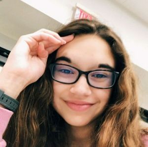 Meet your Posher, Dana